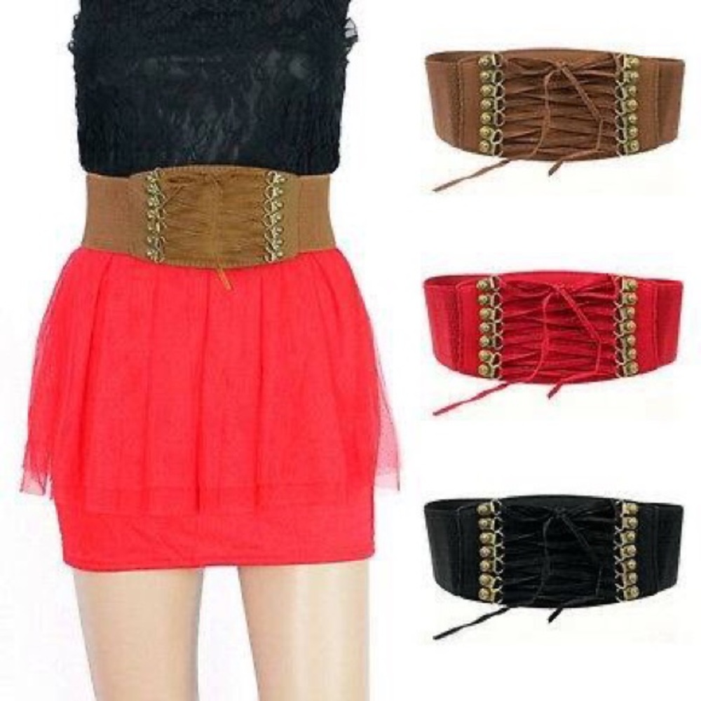Corset style snap belt